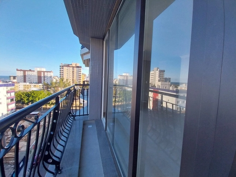 36X !!! APTO DE FRENTE COM SACADA, NOVO, PRÉDIO IMPONENTE!