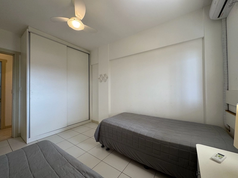 PÉ NA AREIA! DE FRENTE COM SACADA E VISTA MAR! MOBILIADO E DECORADO!: 22ª foto da galeria de imagens do imóvel