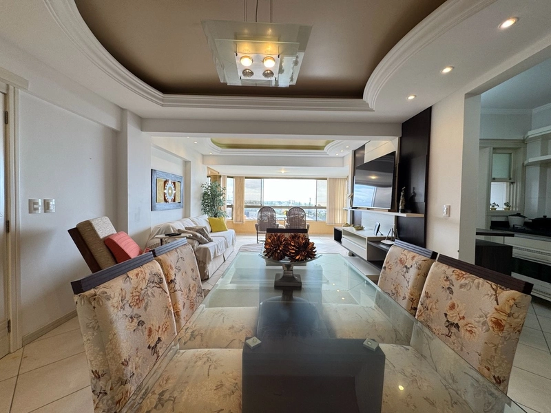 PÉ NA AREIA! DE FRENTE COM SACADA E VISTA MAR! MOBILIADO E DECORADO!: 9ª foto da galeria de imagens do imóvel