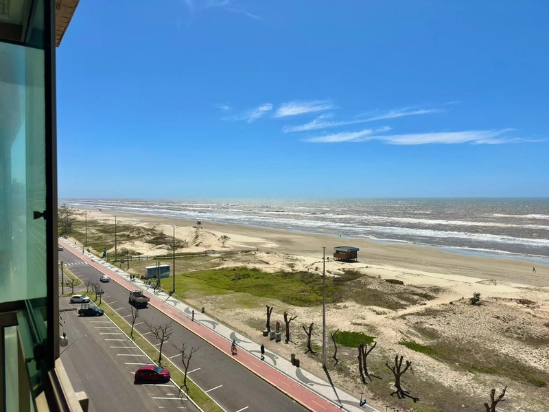 VISTA ESPETACULAR PARA O MAR! DE FRENTE MOBILIADO, NAVEGANTES!: 4ª foto da galeria de imagens do imóvel