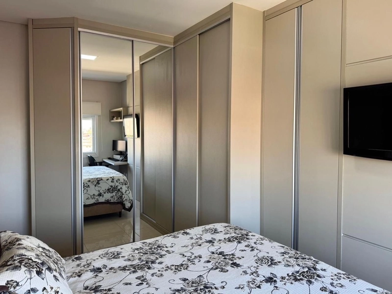 RARIDADE! APTO. DE FRENTE AMPLO, MOBILIADO, 1 DORMITÓRIO! VEJA..: 25ª foto da galeria de imagens do imóvel