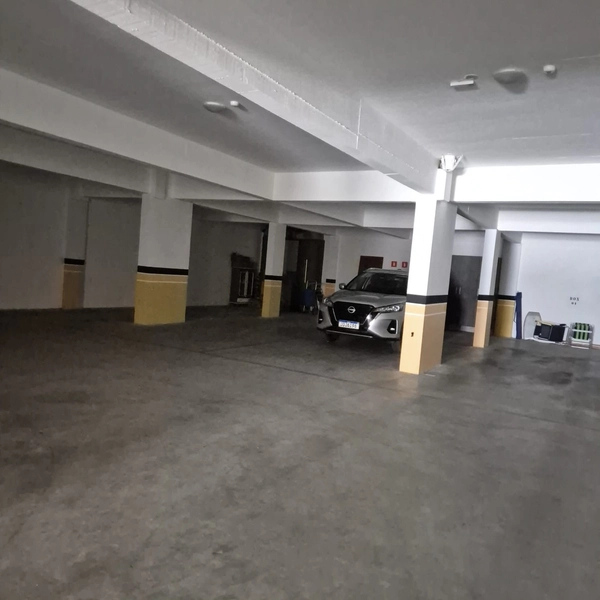 ANDAR INTEIRO COM 213M² PRIVATIVOS, 4 DORMITÓRIOS E GARAGEM DUPLA: 3ª foto da galeria de imagens do imóvel