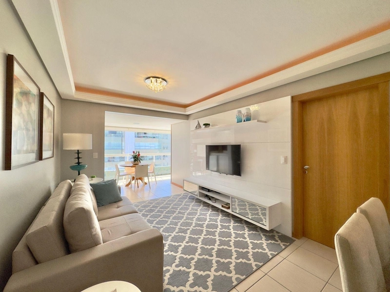 NAVEGANTES! ANDAR ALTO COM VISTA, SACADÃO, MOBILIADO, ALTO PADRÃO!: 8ª foto da galeria de imagens do imóvel