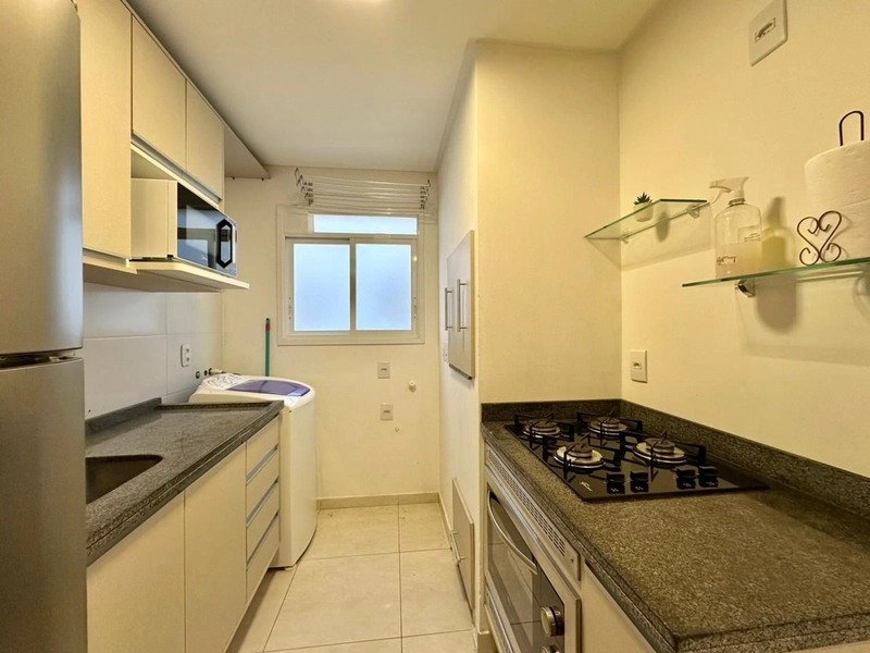 APARTAMENTO AO LADO DA AV UBIRAJARA, BOX ESPAÇOSO E 1 QUADRA DO MAR: 6ª foto da galeria de imagens do imóvel