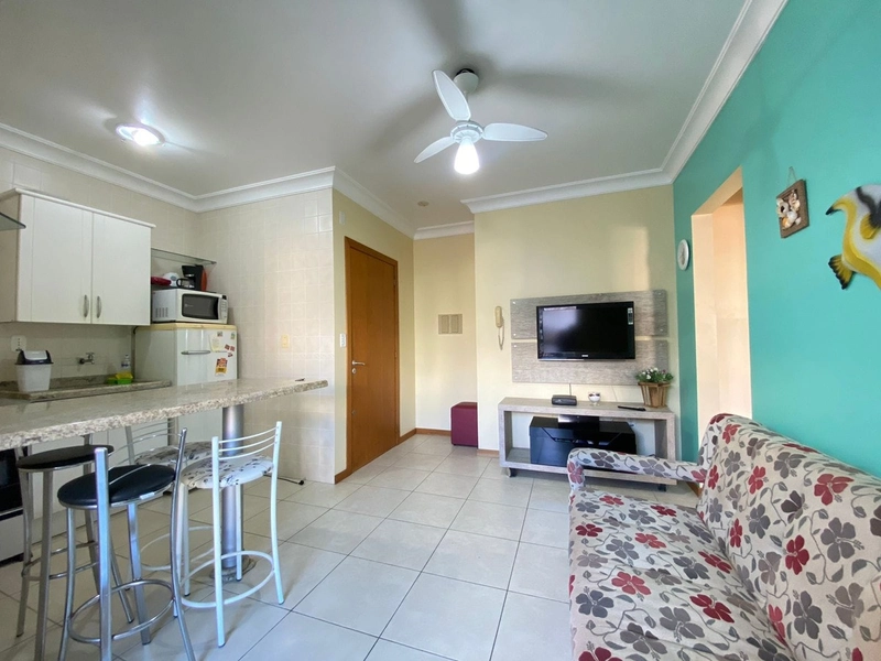 Apartamento a poucos metros do mar, em plena Avenida Poti no Centro: 5ª foto da galeria de imagens do imóvel