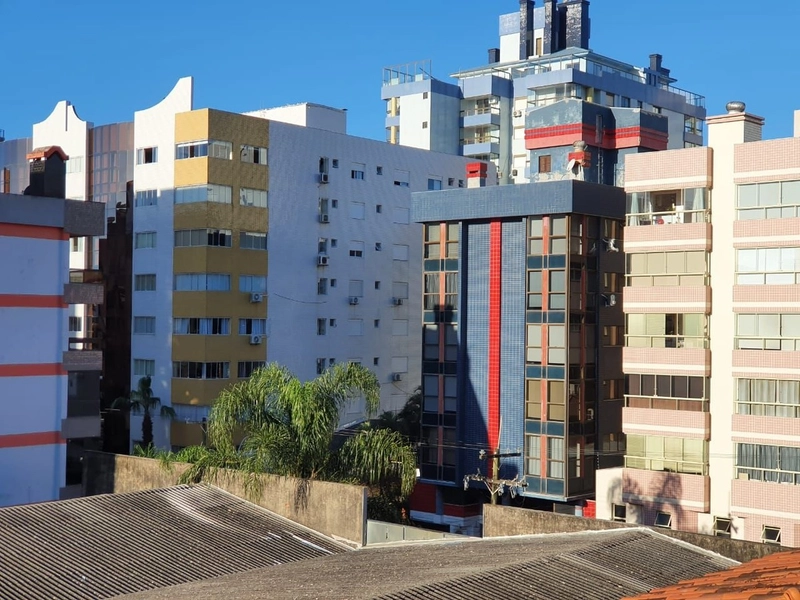 Apartamento a poucos metros do mar, em plena Avenida Poti no Centro: 9ª foto da galeria de imagens do imóvel