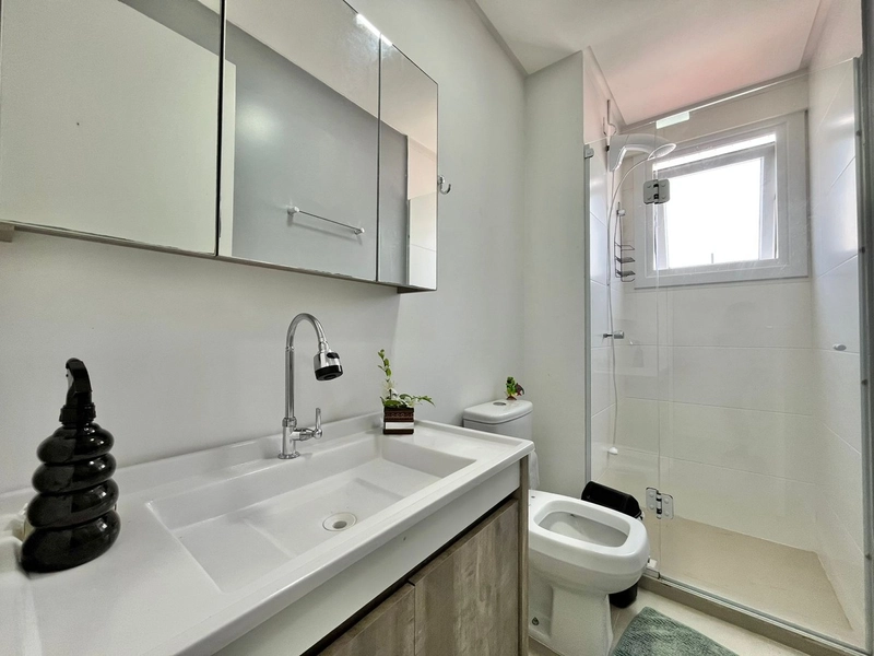 NAVEGANTES! DE FRENTE COM VISTA, MOBILIADO, 3D. INFRA NO PRÉDIO!: 9ª foto da galeria de imagens do imóvel