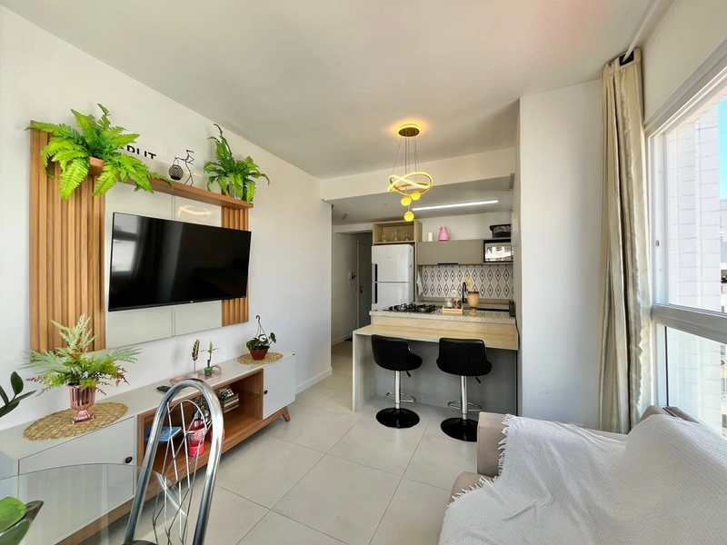 NAVEGANTES! DE FRENTE COM VISTA, MOBILIADO, 3D. INFRA NO PRÉDIO!