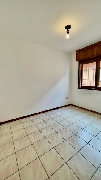 Apartamento poucos metros do mar junto a Praça: 3ª foto da galeria de imagens do imóvel