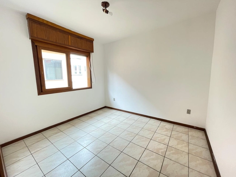 Apartamento poucos metros do mar junto a Praça: 10ª foto da galeria de imagens do imóvel