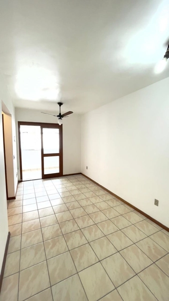 Apartamento poucos metros do mar junto a Praça: 23ª foto da galeria de imagens do imóvel