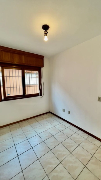 Apartamento poucos metros do mar junto a Praça: 4ª foto da galeria de imagens do imóvel