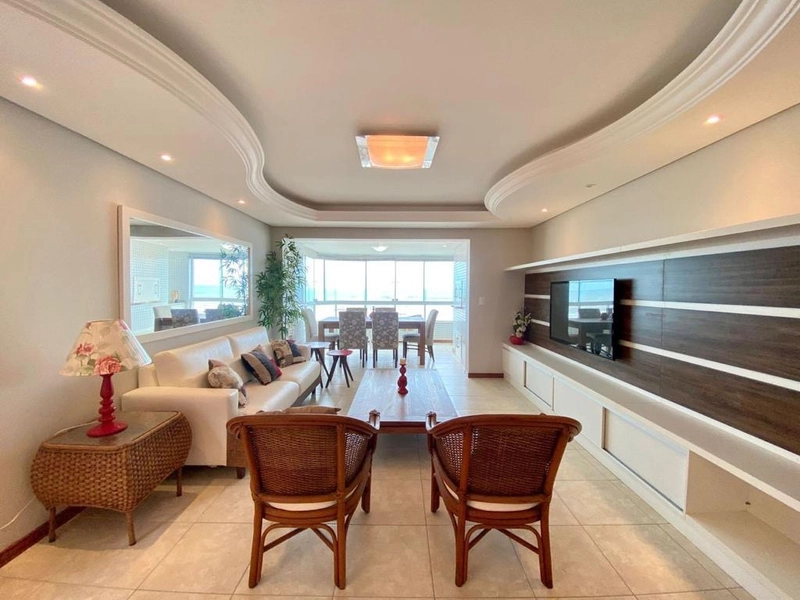 ESPETACULAR VISTA PARA O MAR! SACADA DE FRENTE,  MOBILIASDOE DECORADO!: 6ª foto da galeria de imagens do imóvel