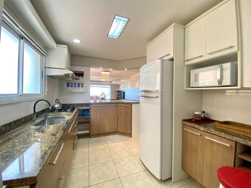 ESPETACULAR VISTA PARA O MAR! SACADA DE FRENTE,  MOBILIASDOE DECORADO!: 15ª foto da galeria de imagens do imóvel