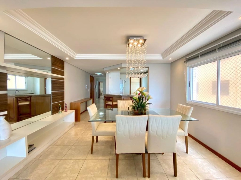 ESPETACULAR VISTA PARA O MAR! SACADA DE FRENTE,  MOBILIASDOE DECORADO!: 11ª foto da galeria de imagens do imóvel