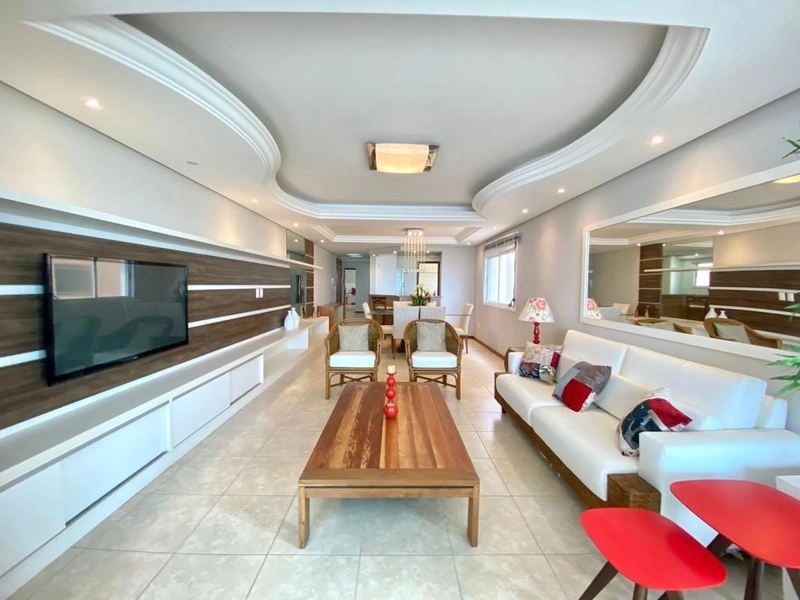 ESPETACULAR VISTA PARA O MAR! SACADA DE FRENTE,  MOBILIASDOE DECORADO!: 10ª foto da galeria de imagens do imóvel