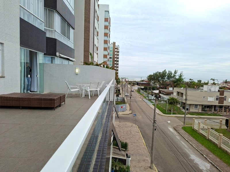 TERRAÇO AMPLO COM VISTA PARA O MAR: 26ª foto da galeria de imagens do imóvel