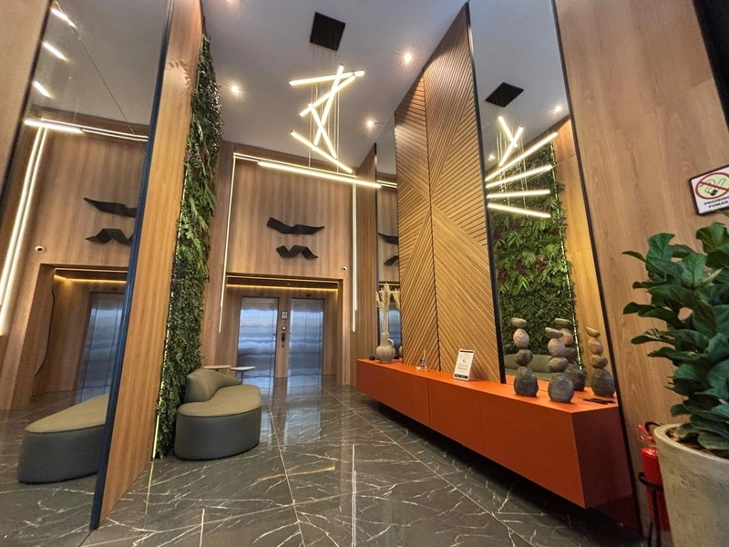 PRÓXIMO AO MAR E PRAÇA BASSANE: 2ª foto da galeria de imagens do imóvel