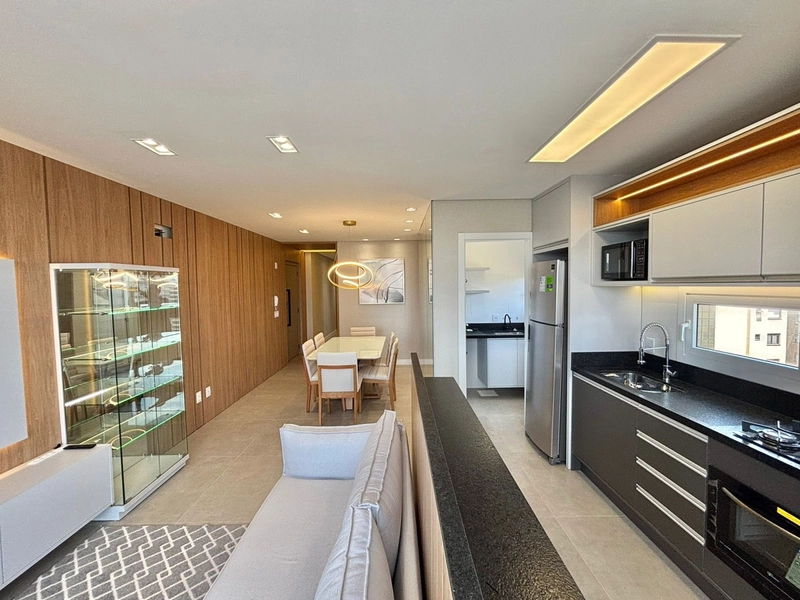 PRÓXIMO AO MAR E PRAÇA BASSANE: 20ª foto da galeria de imagens do imóvel