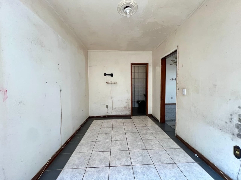 OPORTUNIDADE PARA INVESTIDOR! PRAÇA DO FAROL! 2 DORMTS. SUÍTE, FRENTE: 18ª foto da galeria de imagens do imóvel