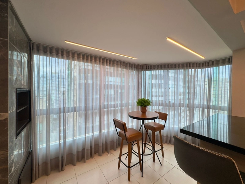 Prédio de frente para Praça Luiz Bassani, pé na areia da praia !!!!: 10ª foto da galeria de imagens do imóvel