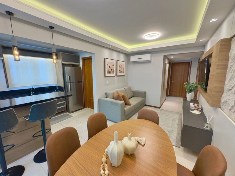 Prédio de frente para Praça Luiz Bassani, pé na areia da praia !!!!: 8ª foto da galeria de imagens do imóvel