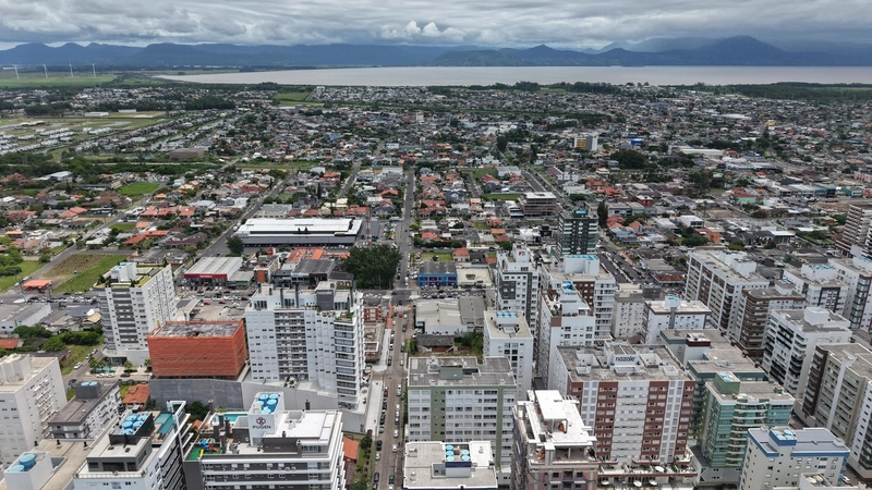 APARTAMENTO AMPLO COM 140M² PRIVATIVOS NO NAVEGANTES: 4ª foto da galeria de imagens do imóvel