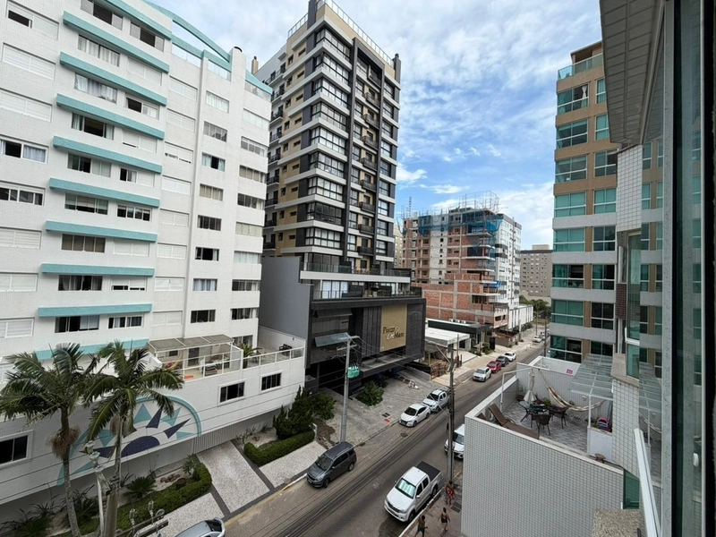 JUNTO A PRAÇA LUIZ BASSANI, POUCOS METROS DO MAR, DE FRENTE !!!!!: 21ª foto da galeria de imagens do imóvel