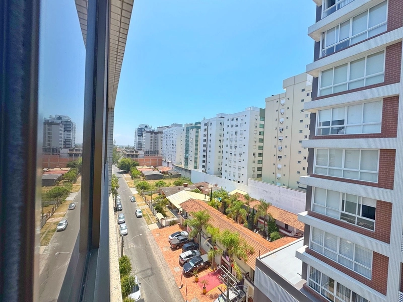 EXCELENTE LOCALIZAÇÃO! LESTE NORTE, MOBILIADO, AVENIDA CENTRAL!!!