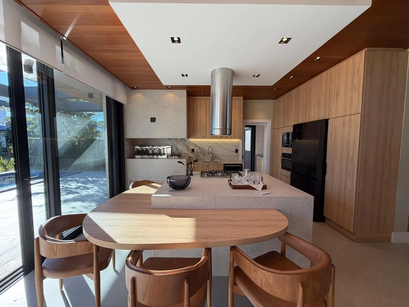 CONDOMINIO ILHAS RESORT! MANSÃO DE ALTO PADRÃO! MOBILIADA E DECORADA: 17ª foto da galeria de imagens do imóvel