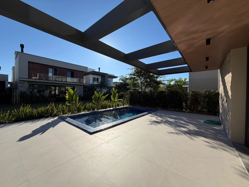 CONDOMINIO ILHAS RESORT! MANSÃO DE ALTO PADRÃO! MOBILIADA E DECORADA: 10ª foto da galeria de imagens do imóvel
