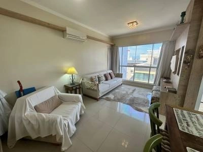 Vista liberada ao lado da praça Luiz Bassani.: 8ª foto da galeria de imagens do imóvel