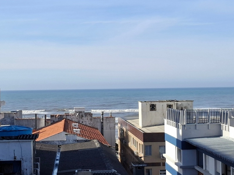 NO CENTRO DE CAPÃO JUNTO Á BEIRA MAR: 7ª foto da galeria de imagens do imóvel