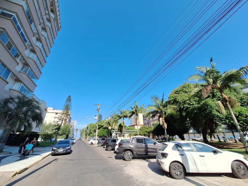 Junto à Praça da Flávio Boianoviski com vista para o mar !!!: 2ª foto da galeria de imagens do imóvel