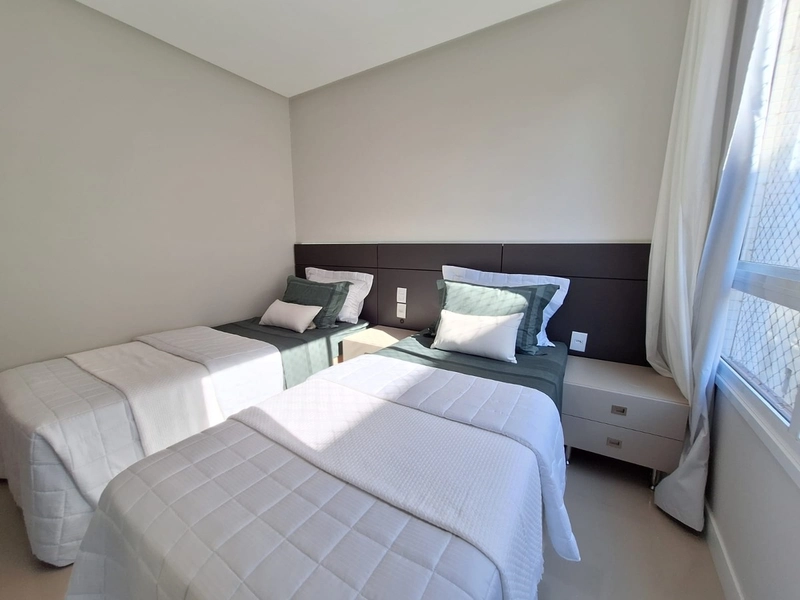 Junto à Praça da Flávio Boianoviski com vista para o mar !!!: 22ª foto da galeria de imagens do imóvel