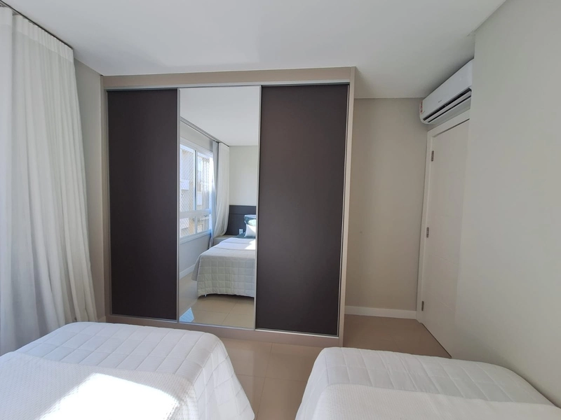 Junto à Praça da Flávio Boianoviski com vista para o mar !!!: 24ª foto da galeria de imagens do imóvel