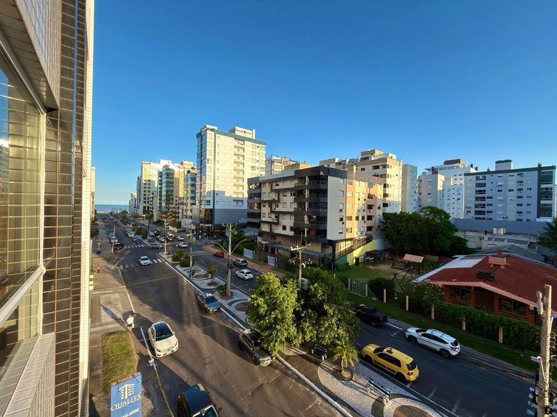 APARTAMENTO FRENTE AVENIDA E VISTA MAR: 11ª foto da galeria de imagens do imóvel