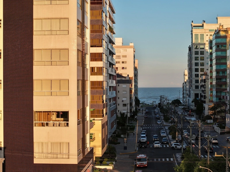 APARTAMENTO FRENTE AVENIDA E VISTA MAR: 29ª foto da galeria de imagens do imóvel