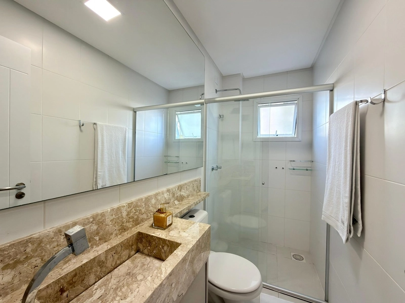 APARTAMENTO FRENTE AVENIDA E VISTA MAR: 21ª foto da galeria de imagens do imóvel
