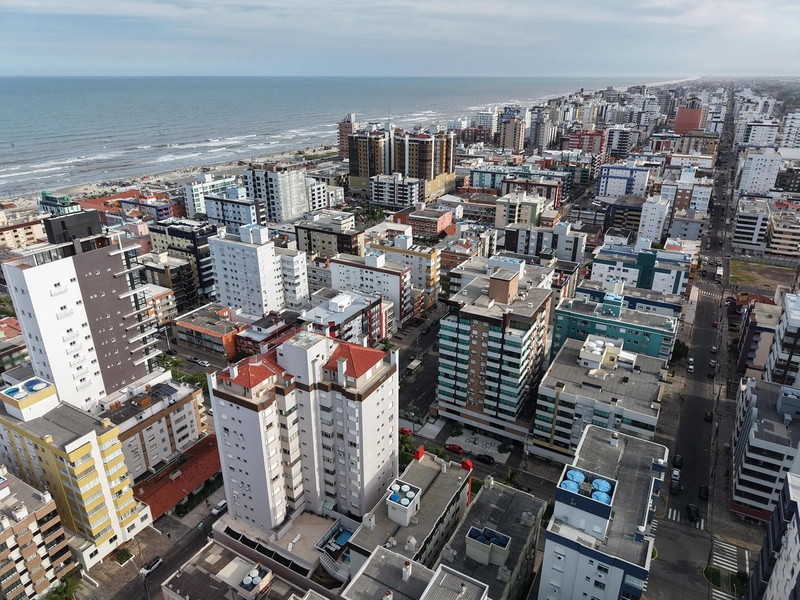 AMPLO APARTAMENTO FRENTE AVENIDA À VENDA: 4ª foto da galeria de imagens do imóvel