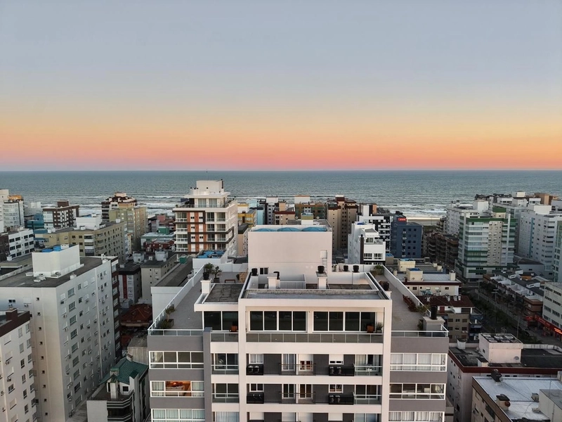 ALTO PADRÃO! APTO. DE FRENTE COM VISTA, SACADA, ROOFTOP COM INFRA!: 18ª foto da galeria de imagens do imóvel