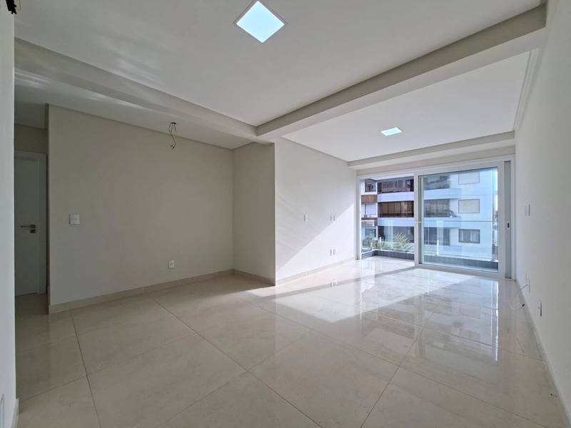 ALTO PADRÃO! APTO. DE FRENTE COM VISTA, SACADA, ROOFTOP COM INFRA!: 7ª foto da galeria de imagens do imóvel