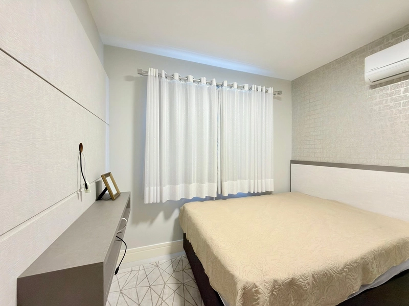 APARTAMENTO GRANDE PERTINHO DO MAR! PRÉDIO COM INFRA!: 19ª foto da galeria de imagens do imóvel