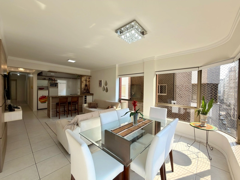 APARTAMENTO À VENDA EM CAPÃO DA CANOA