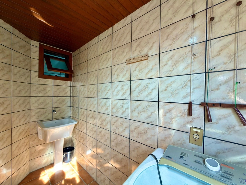 APARTAMENTO COM SACADA DE FRENTE À VENDA: 3ª foto da galeria de imagens do imóvel