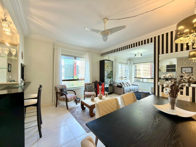APARTAMENTO À VENDA  Bairro Navegantes, frente praça: 13ª foto da galeria de imagens do imóvel