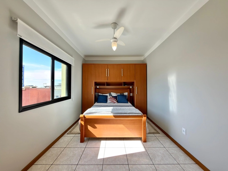 APARTAMENTO LESTE/NORTE (VISTA MAR) À VENDA  NO CENTRO DE CAPÃO!: 4ª foto da galeria de imagens do imóvel