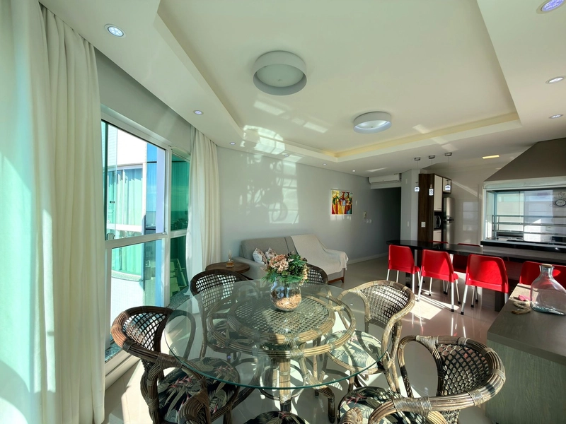 APARTAMENTO ESPAÇOSO,  ANDAR ALTO COM VISTA DO MAR.: 35ª foto da galeria de imagens do imóvel