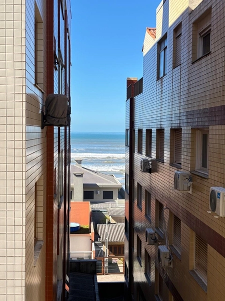 OPORTUNIDADE! 2 DORMITÓRIOS, VISTA MAR! CHURRASQ. VENHA CONHECER!