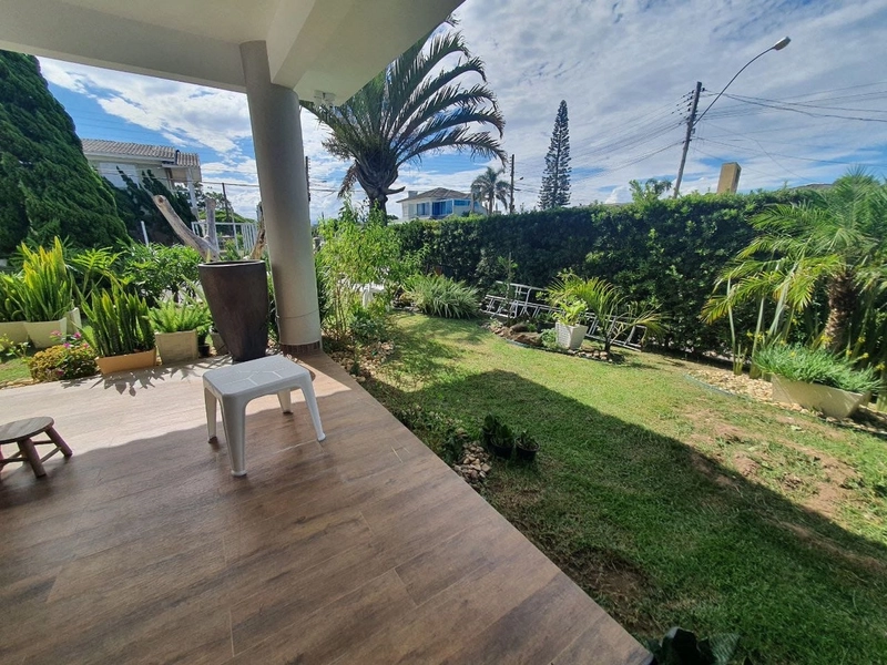 CASA ESPETACULAR TÉRREA, COM PISCINA, PÁTIO, BEM LOCALIZADA!: 25ª foto da galeria de imagens do imóvel